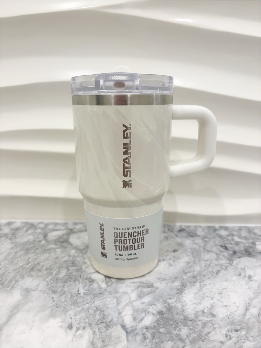Stanley White Quencher ProTour Tumbler with Handle marble 20oz new